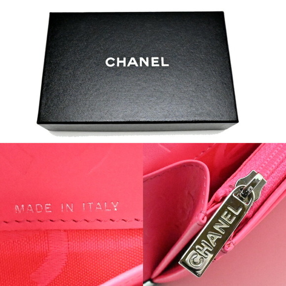 CHANEL Black Coco Mark Wallet - Picture 10 of 10